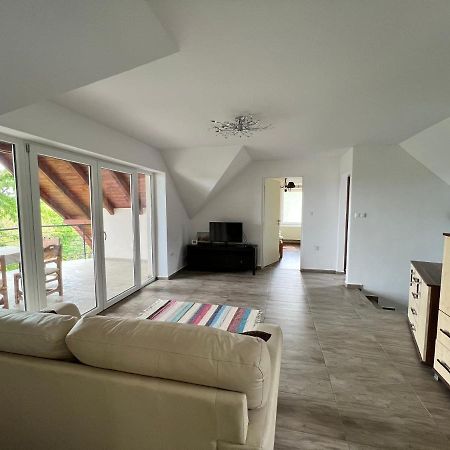 'New' Sunkissed Villa On The Old Hill Balatonalmádi Buitenkant foto